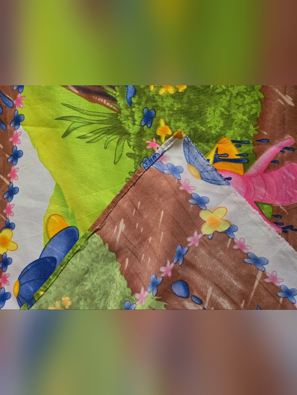 Remnant Winnie the Pooh & Piglet‎ Pattern Cotton Fabric 92" x 184" - Picture 3 of 4